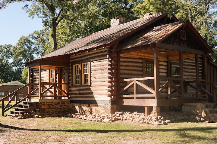 Serene Cabin Close To Stone Mountain Park - Stone Mountain, GA