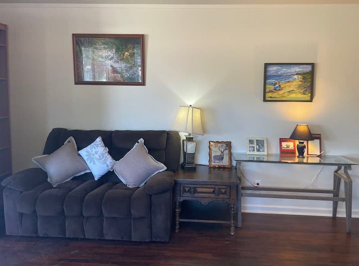 Lovely Cozy Two Bedrooms - Crescent City, CA