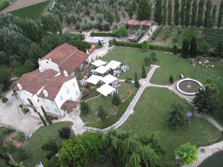 La Spaziosa - Villa Bartolomea