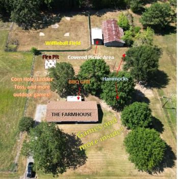 Amphitheater, Tatum airbnb, hotels and vacation rentals