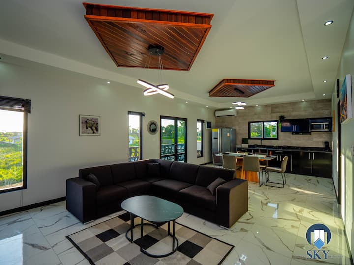 Luxury Sky Residence Penthouse - Suriname