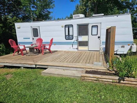 Horseshoe Valley Holiday Parks and RV rentals cozycozy