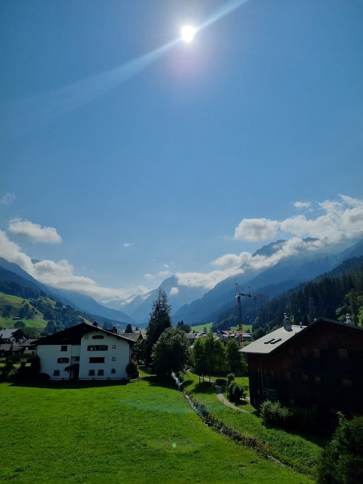 An Old-charm Gem In The Alps, With Glacier View - Klosters-Serneus