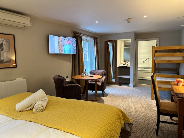 Twin En-suite Goswell House Central Windsor - Windsor