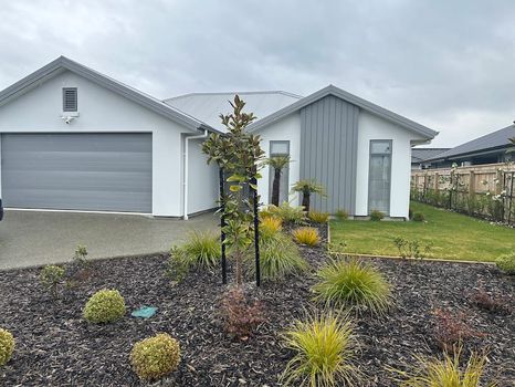 Compare cheap apartments in Brightwater by cozycozy