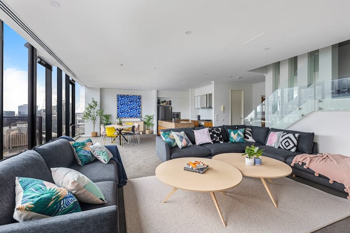 Aroha- The Ultimate Melbourne Penthouse! - Southern Cross Railway Station, Docklands
