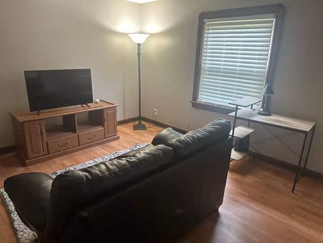 Veteran's Park, Shelby airbnb, hotels and vacation rentals