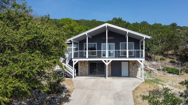 4 Bedroom With Hot Tub And Views - Kerrville, TX