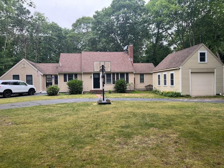 Quiet Home In Marstons Mills - Sandwich, MA