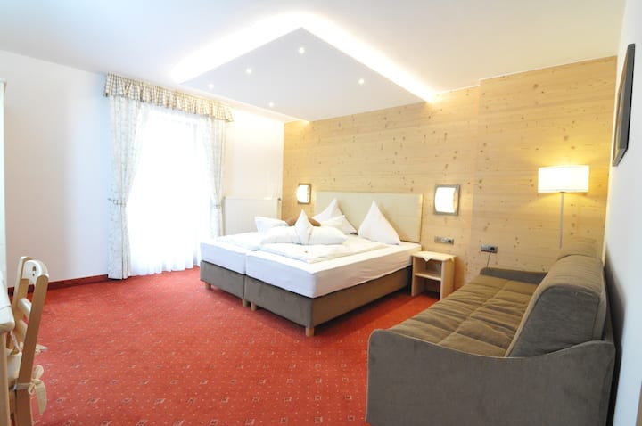 Double Room With Breakfast - Hotel Traube-stelvio - Trafoi