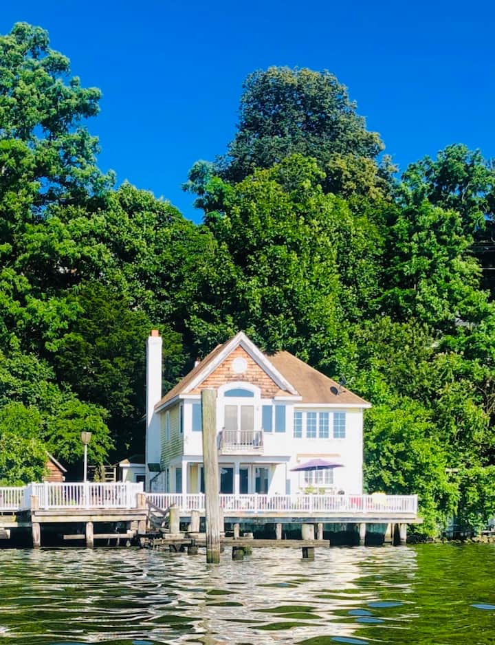 Waterfront Home On Long Island’s North Shore - Sunken Meadow State Park, Kings Park