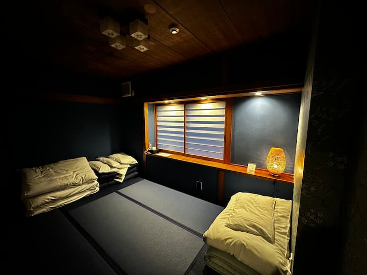 Japanese Style Dormitory E - Kōchi