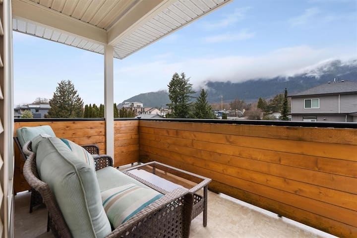 A 4 Bedroom House With 3 Ensuites Dt Squamish - 스쿼미시