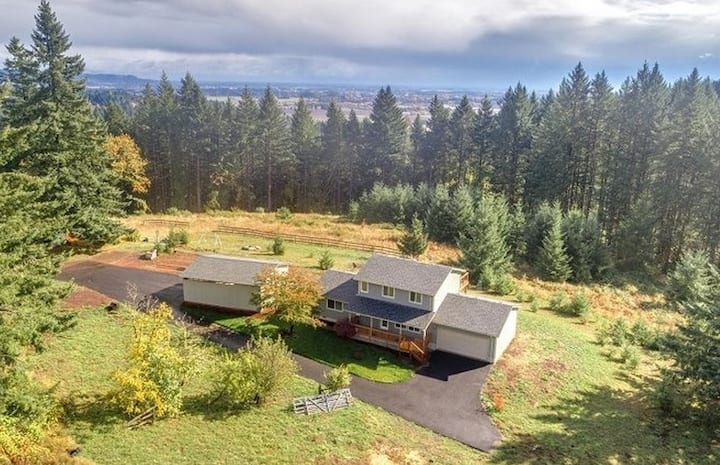 Serene Whole-home Relaxing Countryside Retreat - McMinnville, OR