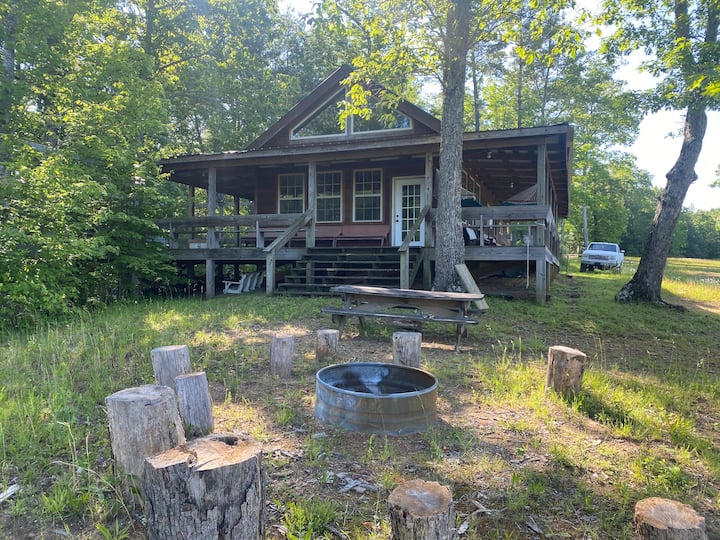 Dripping Springs Cabin - Rugby, TN