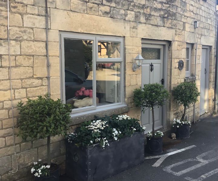 Bed & Champagne Continental B'fast In Winchcombe - ウィンチカム