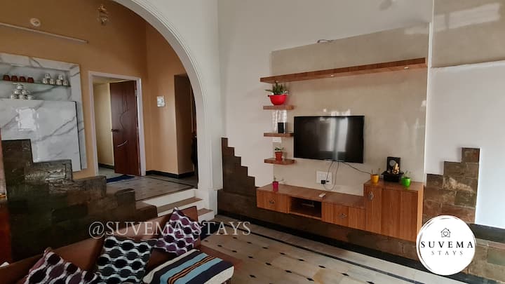 Suvema Stay - New Guest House - Dharwad