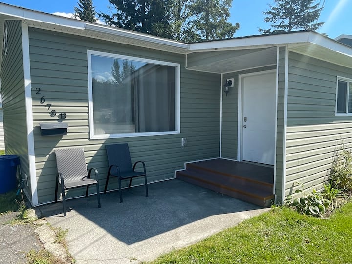 Private 2 Bedroom House In Terrace, Bc - テラス