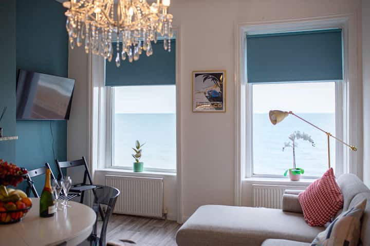 3 Bedroom Sea View Apartment In St Leonard’s - Battle
