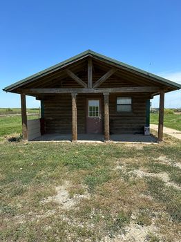 Fall River Lake, KS airbnb, hotels and vacation rentals