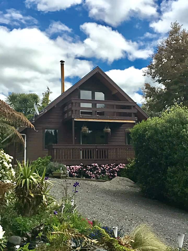 Dakune Chill - The Chalet With Outside Spa Pool! - Ohakune