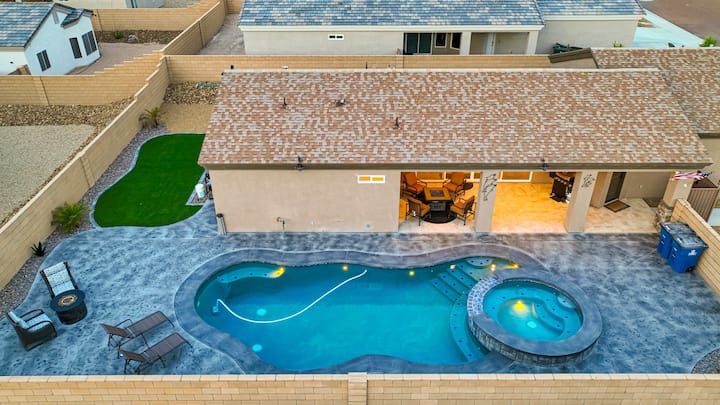 Newly Built Home With Pool, Spa, & Firepit - Bullhead City, AZ