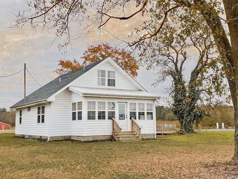 Find cheap vacation rentals in Delmar, DE cozycozy