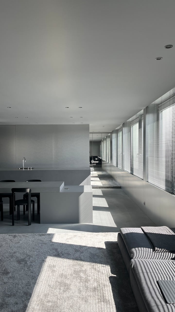 Monochrome Cc01design Apartment - Kuurne