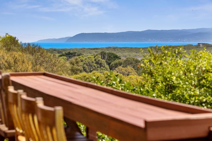 Beach House With Spectacular Views - Aireys Inlet