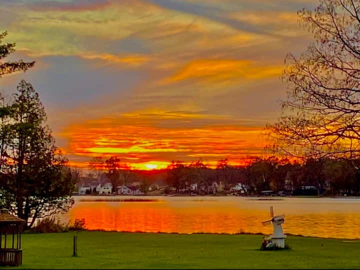 Sunset Side Long Lake - Vicksburg