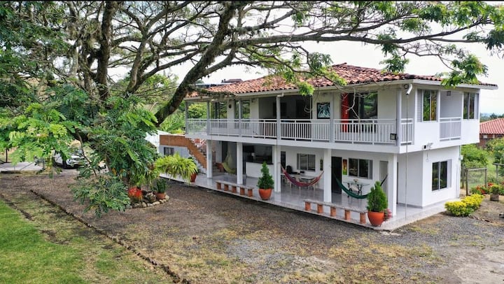 Villa Stephanie (5min From Los Grajales) - La Victoria, Colombia