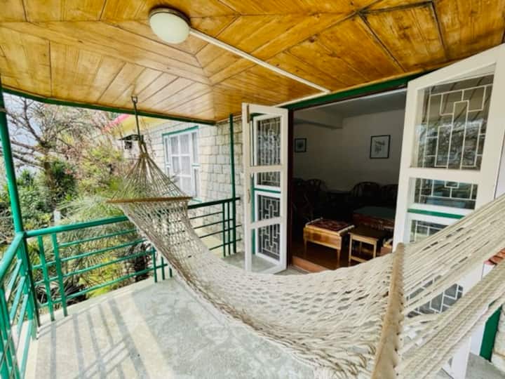Apartment In Gangtok Beautiful Garden And Kitchen - Sikkim