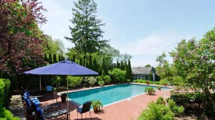 Private Bellport Gem With View! - ファイアー・アイランド, NY