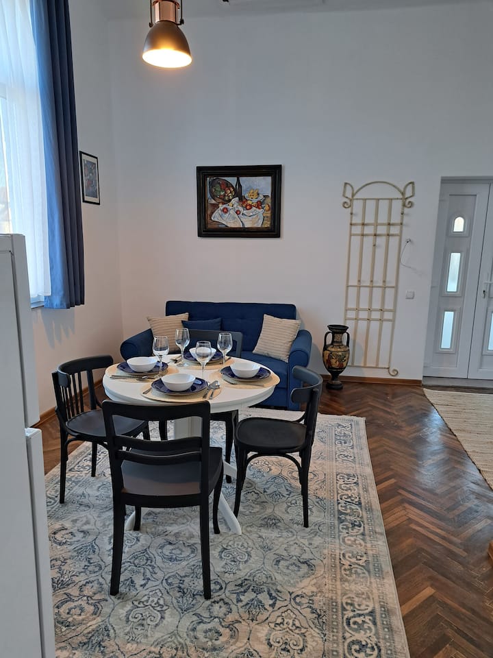 Weiszapartments Is Fully Equipped In City Center - Carei