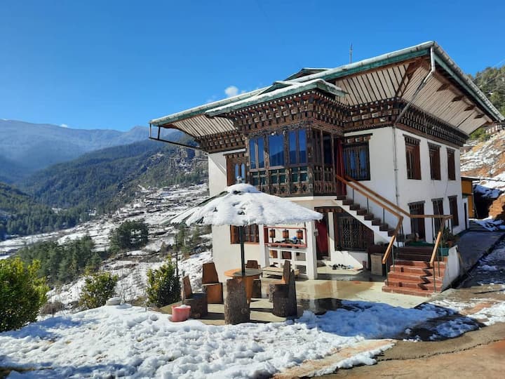Experience Beautiful Stay - Thimphu
