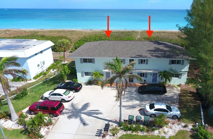 On The Beach Beautiful New 2 Bedroom With King Bed - Blue Heron Beach, Fort Pierce