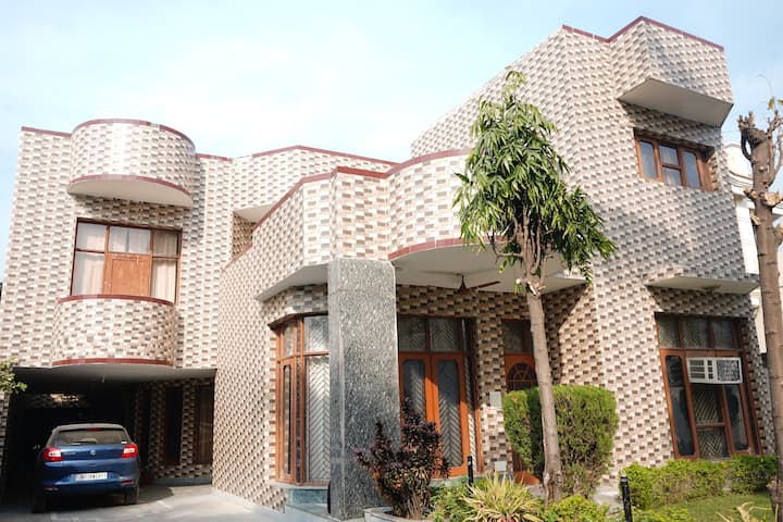 5 Bhk Luxury Villa In Jammu - Jammu