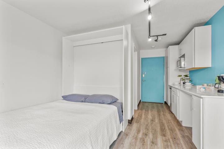Cedar Falls Micro Apartment - Waterloo, IA