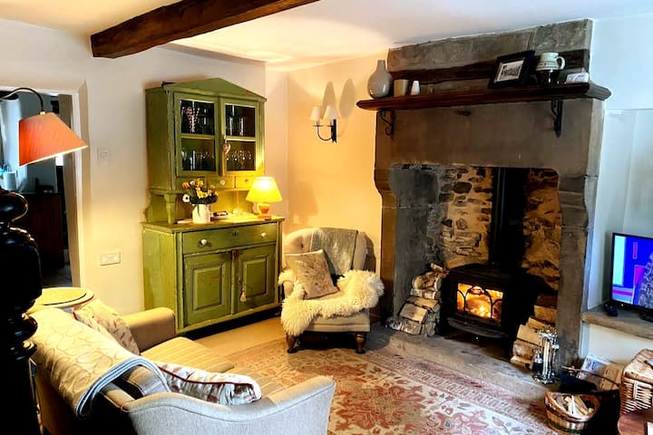 Romantic Little Cottage In Eyam, Peak District - ベイクウェル
