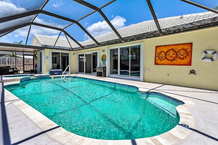 Retreat W/ Pool & Spa / Grill / Ping Pong - Everglades, FL