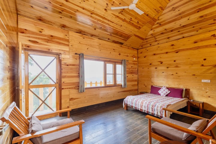 Wooden Cottage By Mountain Homes - Jim Corbett National Park