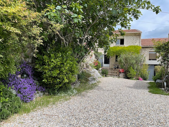 Chambres D Hôtes La Bugadière En Drôme Provençale - Grignan