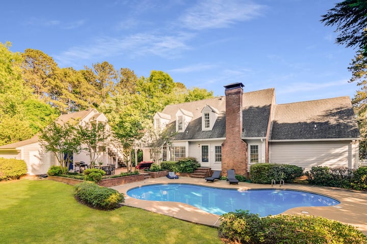 The Luxe 5br Atl Oasis With Private Pool - Conyers, GA