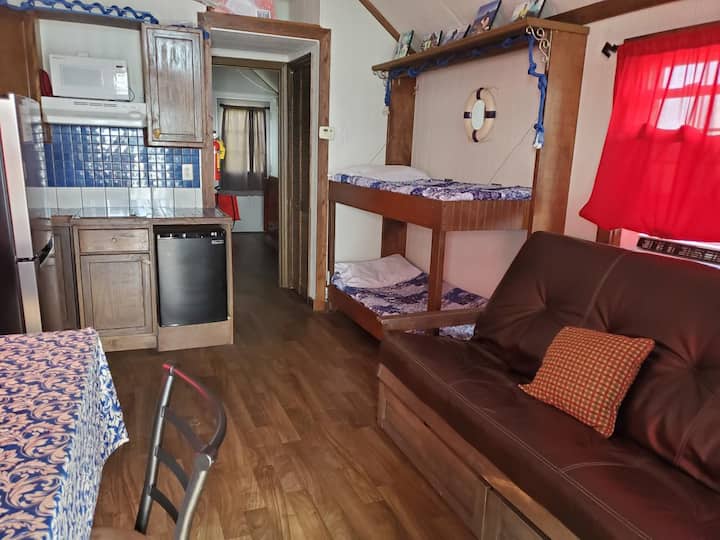 1 Bedroom Floating Cabin # 3 Hogfish - Bahia Honda State Park, Big Pine Key