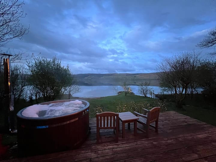 Cosy Cabin On Loch Awe Shores With A Hot Tub - Inveraray