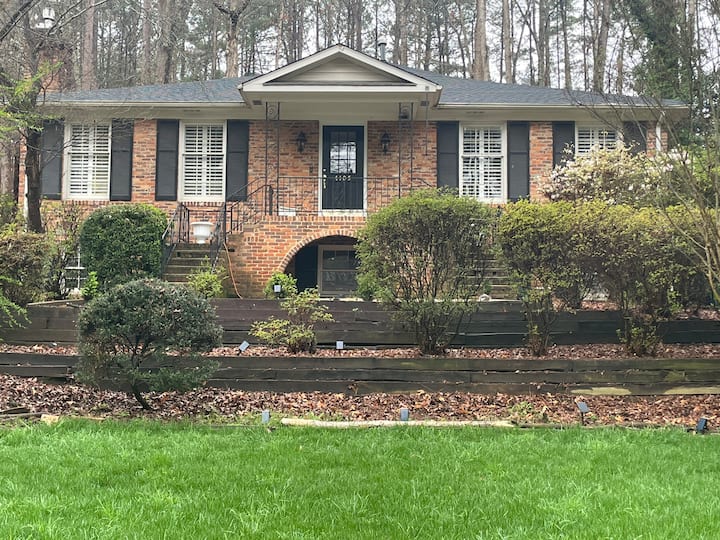 Raleigh North Hills - Private Floor 2br, 1 Bath - Raleigh, NC