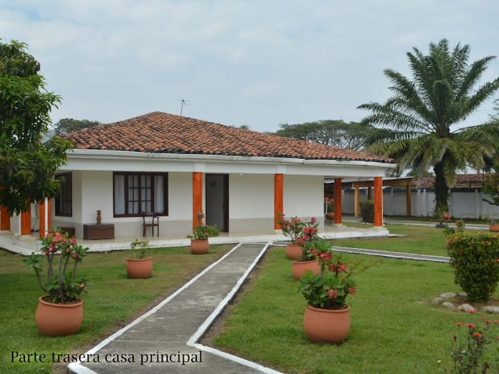 Casa Finca Super Amplia - Jamundí