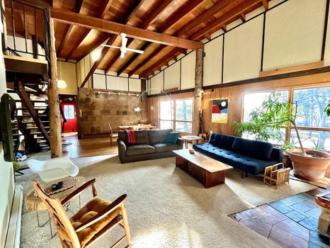 Vacation rentals & Airbnbs in Marion, WI cozycozy