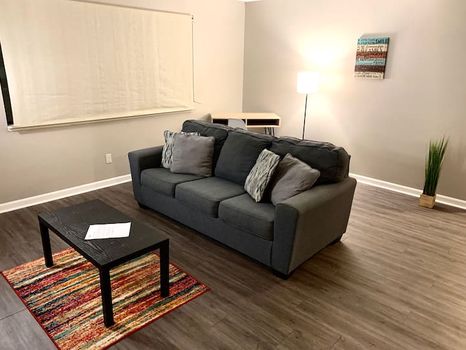 Find cheap vacation rentals in Decatur, IL cozycozy