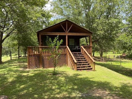 Cabin At Colorado Crossing, Smithville, Texas - Smithville